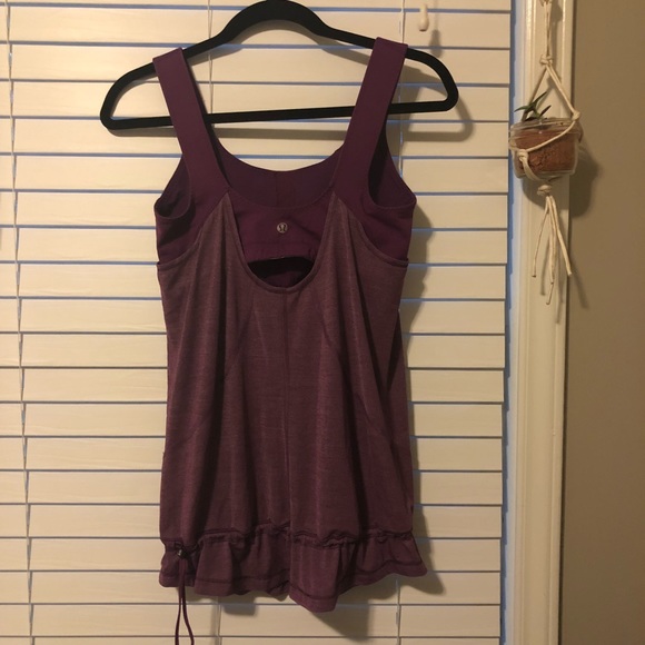 Lulu lemon tank with adjustable waist/hip - Picture 2 of 8